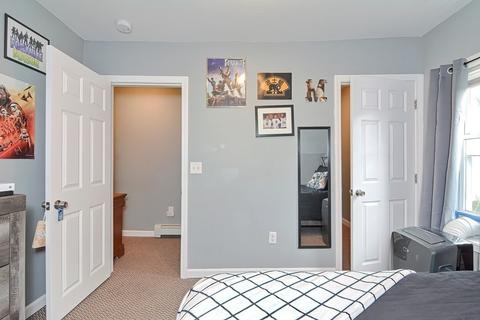 349 Warren St, Fall River, MA 02721 photo 32
