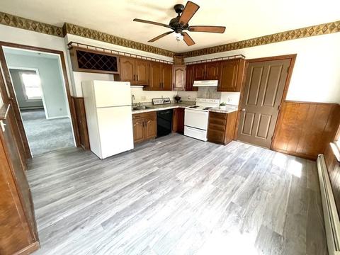 1313 Worcester St, Springfield, MA 01151 photo 8