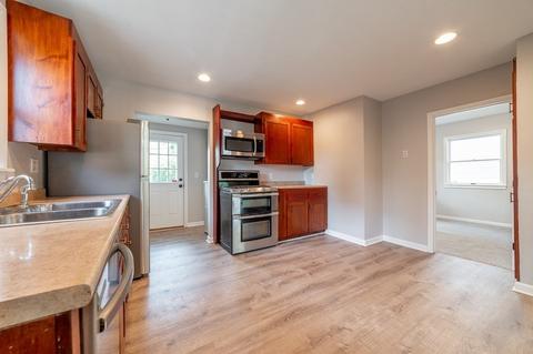 67 Keith St, Springfield, MA 01108 photo 7