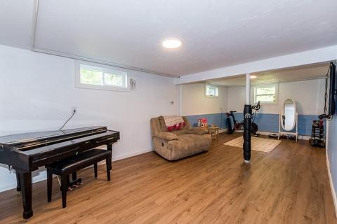 75 Rustic Rd, Walpole, MA 02032 photo 28