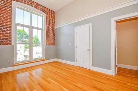 50 Floyd St #5, Everett, MA 02149 photo 5