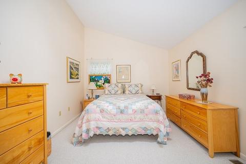 4 Herbert Dr #D, Sutton, MA 01590 photo 14