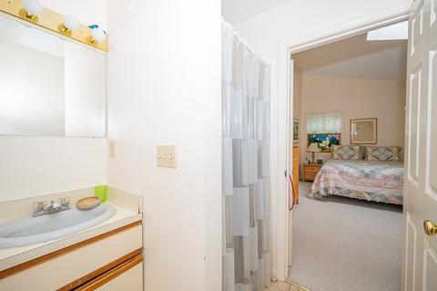 4 Herbert Dr #D, Sutton, MA 01590 photo 17