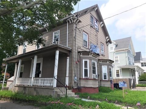 134 Linden St, Everett, MA 02149 photo 2