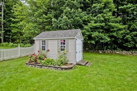 176 Tamarack Dr, Springfield, MA 01129 photo 40