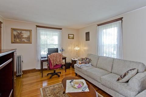 41 Bemis St, Chicopee, MA 01013 photo 10