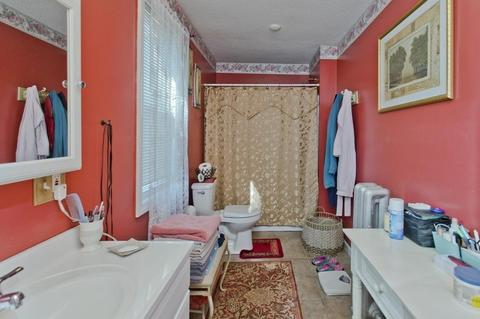 41 Bemis St, Chicopee, MA 01013 photo 15