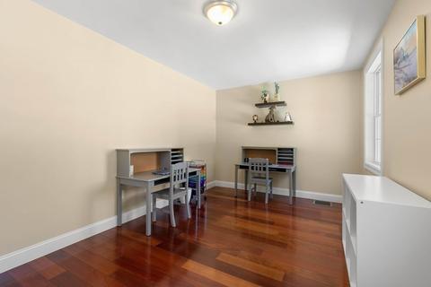 32 Thurlow St, Georgetown, MA 01833 photo 13