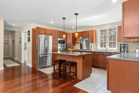 32 Thurlow St, Georgetown, MA 01833 photo 7
