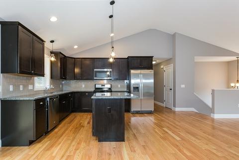 173 Cabinet St, Springfield, MA 01129 photo 10