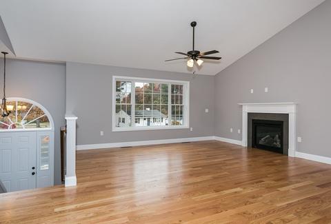 173 Cabinet St, Springfield, MA 01129 photo 5