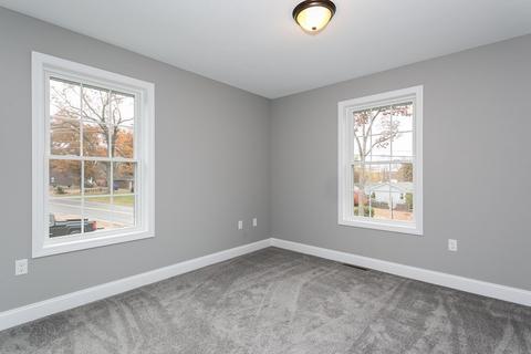 173 Cabinet St, Springfield, MA 01129 photo 23