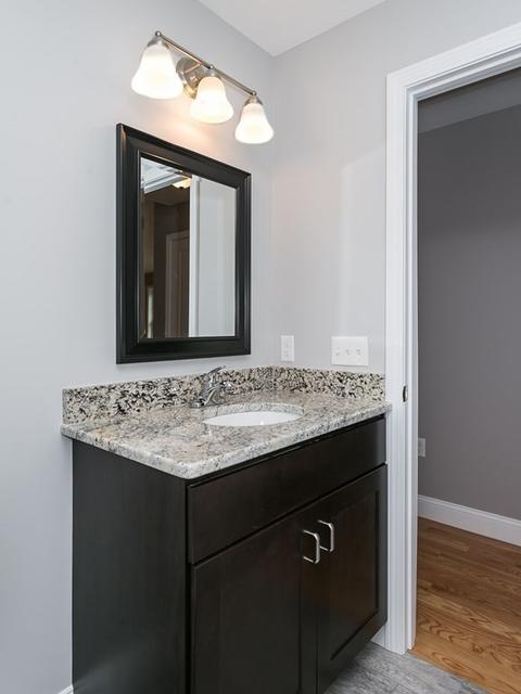 173 Cabinet St, Springfield, MA 01129 photo 24