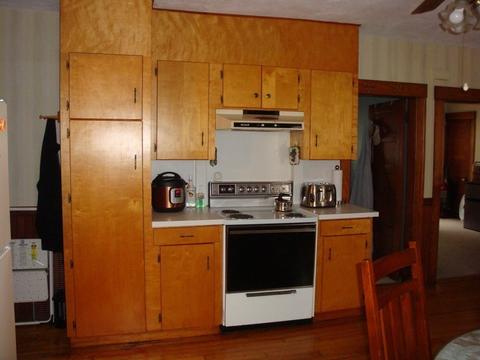 8 George St, Webster, MA 01570 photo 3