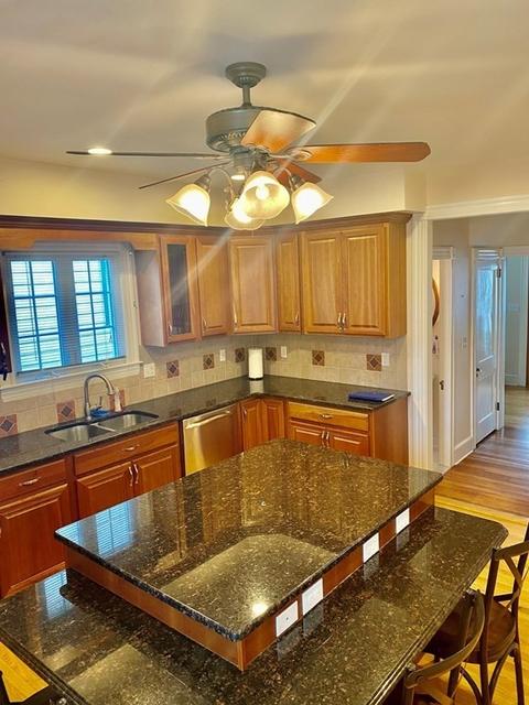 823 Hanover St, Fall River, MA 02720 photo 3