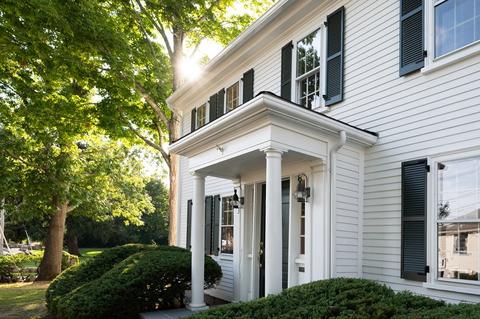 223 North St, Hingham, MA 02043 photo 1