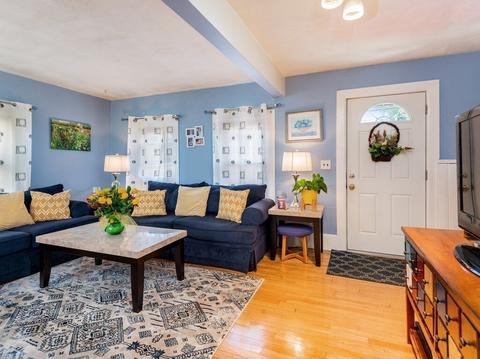 2 Hadley Ct, Everett, MA 02149 photo 5
