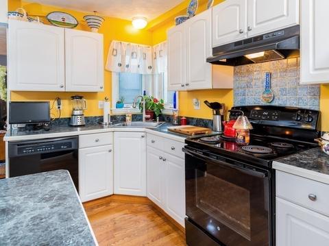 2 Hadley Ct, Everett, MA 02149 photo 9