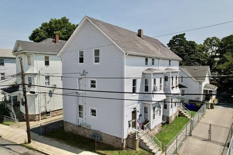 74 Covel St, Fall River, MA 02723 photo 3