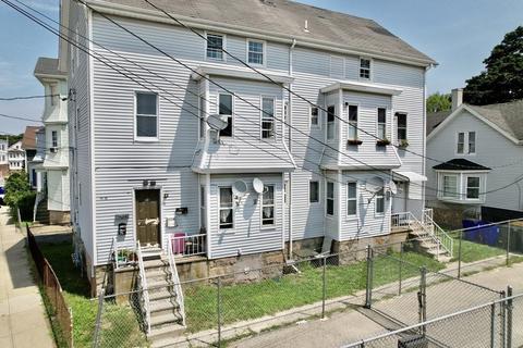 74 Covel St, Fall River, MA 02723 photo 2