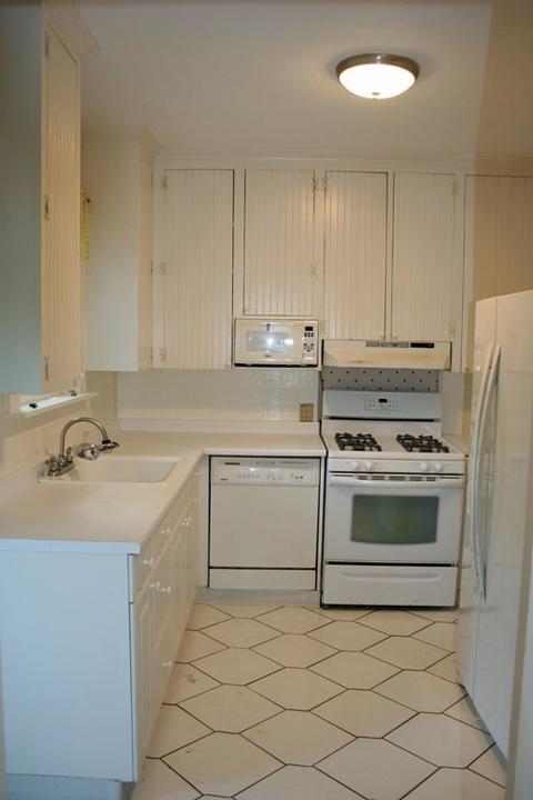 263 Garden St, Fall River, MA 02720 photo 10