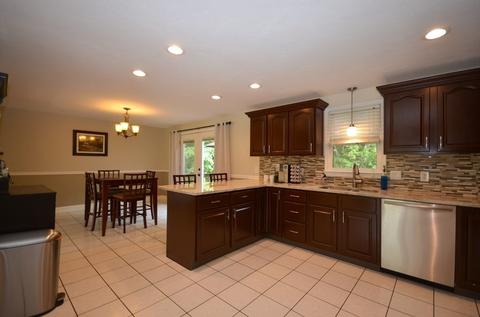82 Highland View Dr, Sutton, MA 01590 photo 7