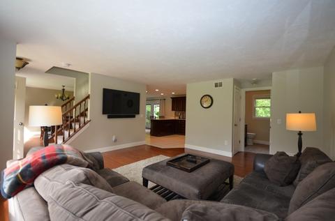 82 Highland View Dr, Sutton, MA 01590 photo 5