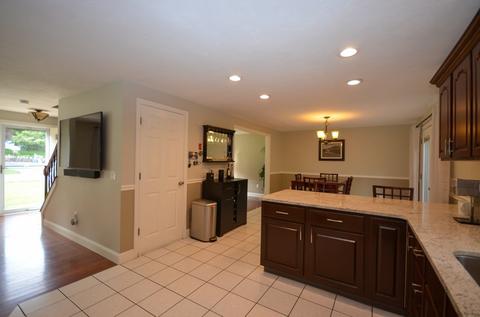 82 Highland View Dr, Sutton, MA 01590 photo 6
