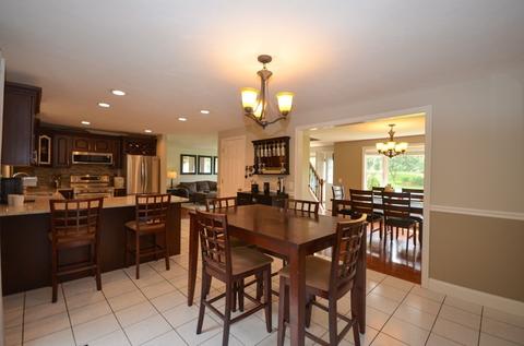 82 Highland View Dr, Sutton, MA 01590 photo 9