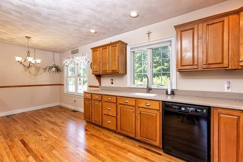 133 Wethersfield St, Rowley, MA 01969 photo 5