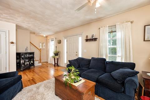 133 Wethersfield St, Rowley, MA 01969 photo 4