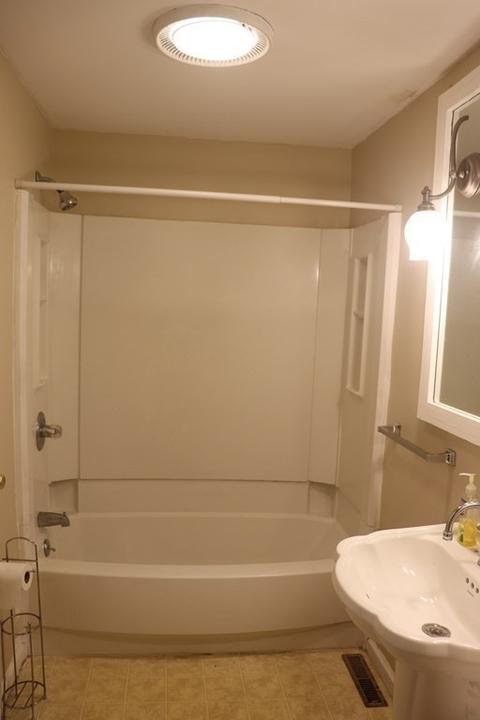 24 Tracy St, Springfield, MA 01104 photo 15