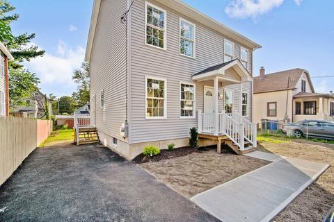416 Nottingham St, Springfield, MA 01104 photo 2