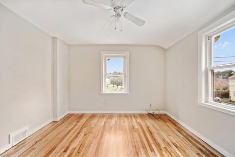 85 Putnam Cir, Springfield, MA 01104 photo 16