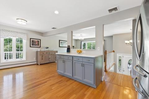 42 Mohawk St, Danvers, MA 01923 photo 11