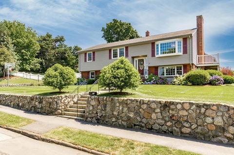 42 Mohawk St, Danvers, MA 01923 photo 1