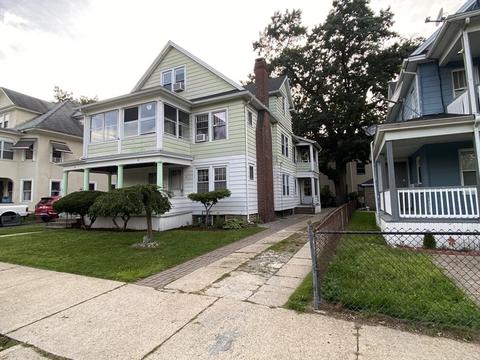 8 Scott St, Springfield, MA 01108 photo 5