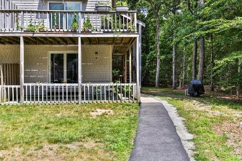 70 Cape Dr #4B, Mashpee, MA 02649 photo 2