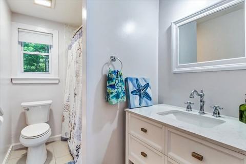 70 Cape Dr #4B, Mashpee, MA 02649 photo 12