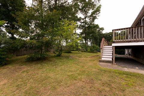 383 Nichols St, Fall River, MA 02720 photo 6
