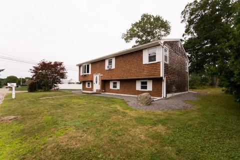 383 Nichols St, Fall River, MA 02720 photo 2