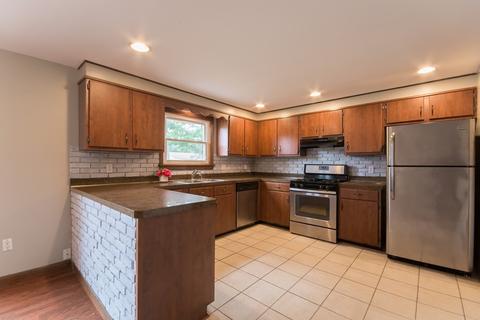 383 Nichols St, Fall River, MA 02720 photo 18