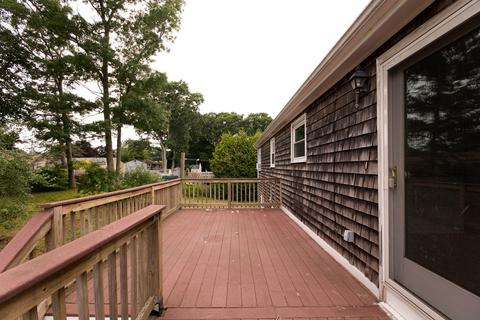 383 Nichols St, Fall River, MA 02720 photo 8