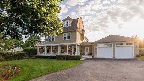 13 Oakes Ave, Gloucester, MA 01930 photo 2