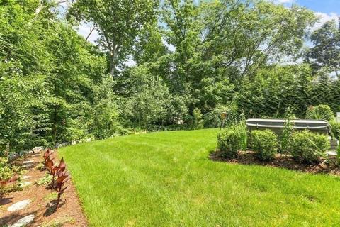 56 Clearwater Rd, Chestnut Hill, MA 02467 photo 28