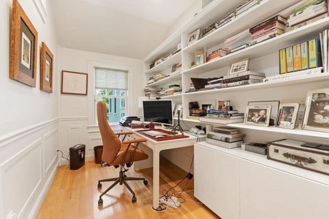 56 Clearwater Rd, Chestnut Hill, MA 02467 photo 14