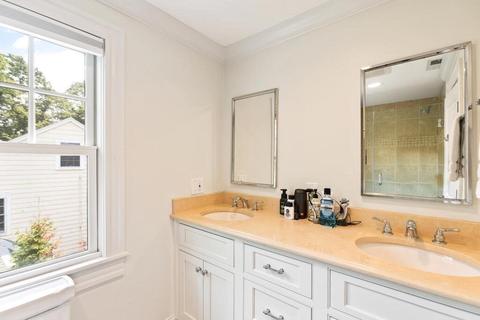 56 Clearwater Rd, Chestnut Hill, MA 02467 photo 21