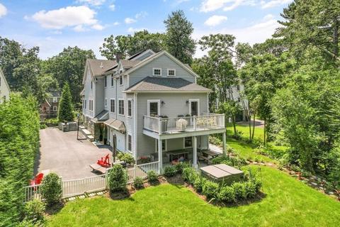 56 Clearwater Rd, Chestnut Hill, MA 02467 photo 2