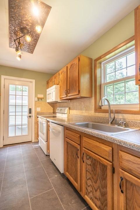 174 Osborne Rd, Ware, MA 01082 photo 24