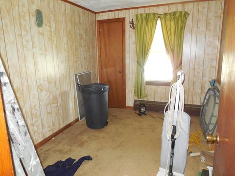 28 Ward Ave, Easthampton, MA 01027 photo 11